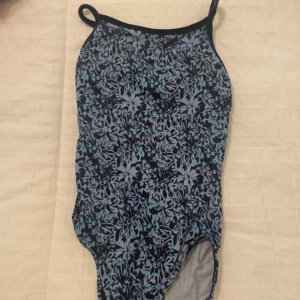 Child Large/Adult Small Leotard